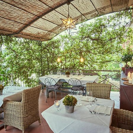 Albergo La Fontanella 산카시아노데이반니 외부 사진